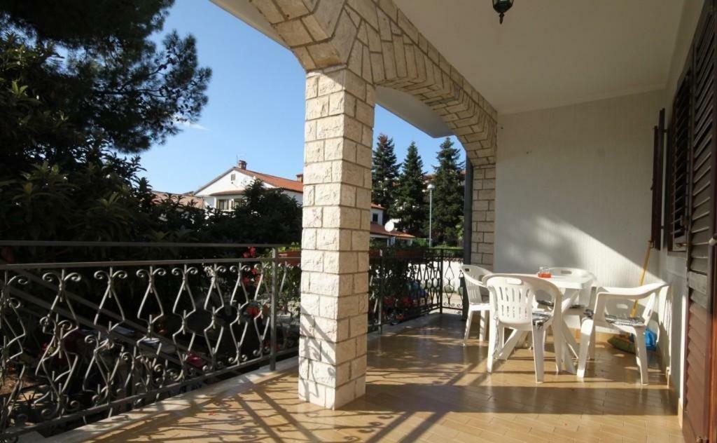 Apartment Radovan Porec Exterior photo