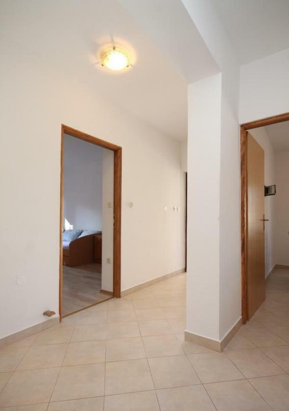 Apartment Radovan Porec Exterior photo