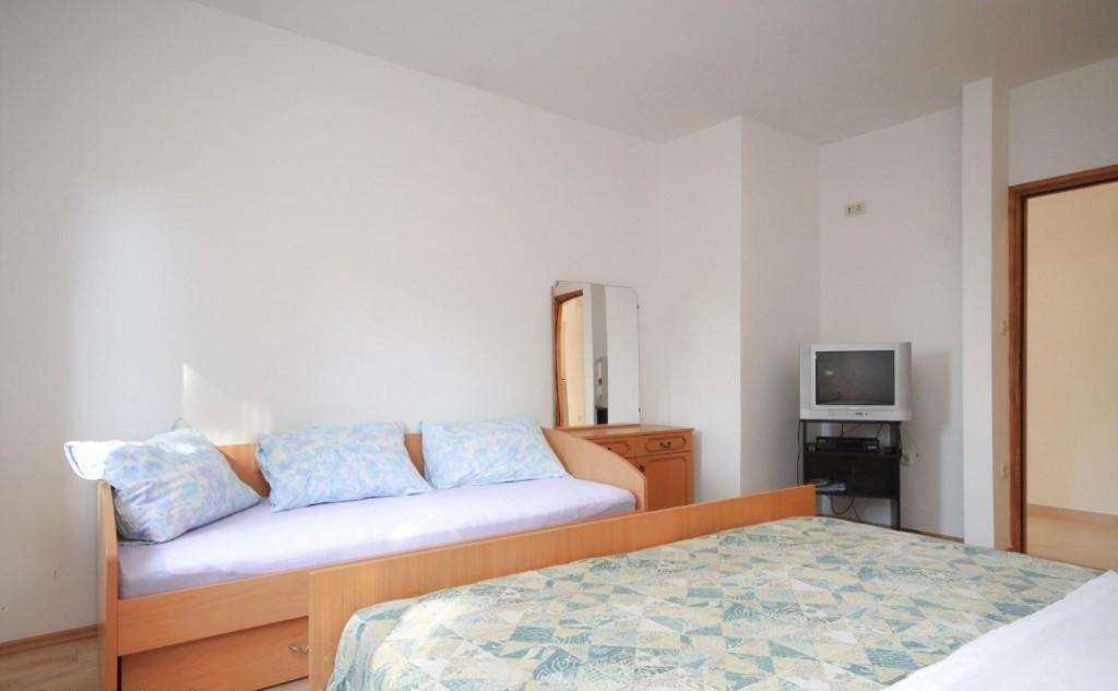 Apartment Radovan Porec Exterior photo